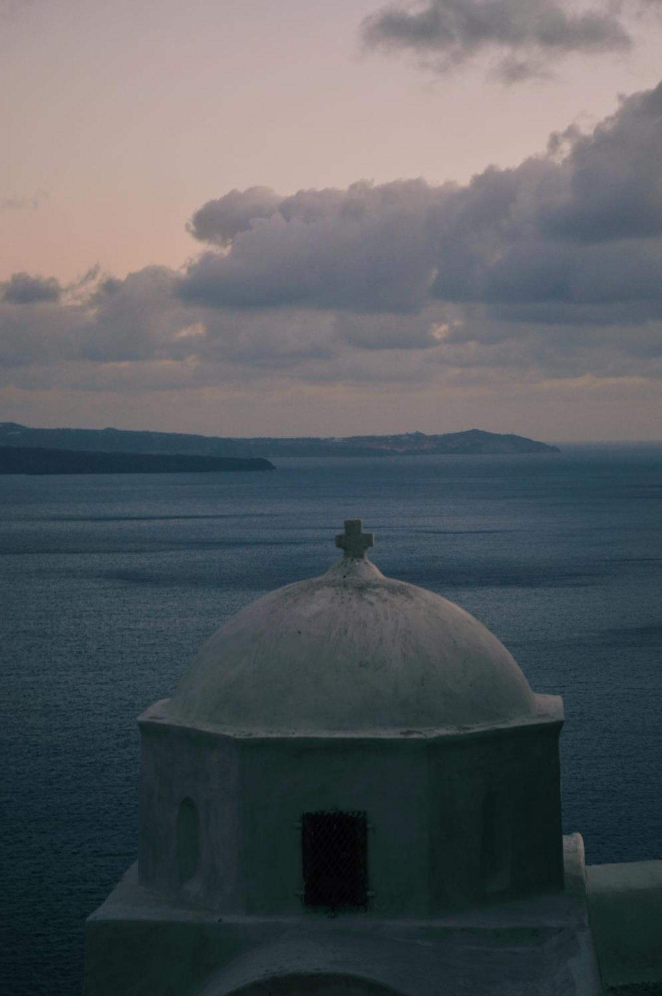 Nastram Suites Oia ภายนอก รูปภาพ