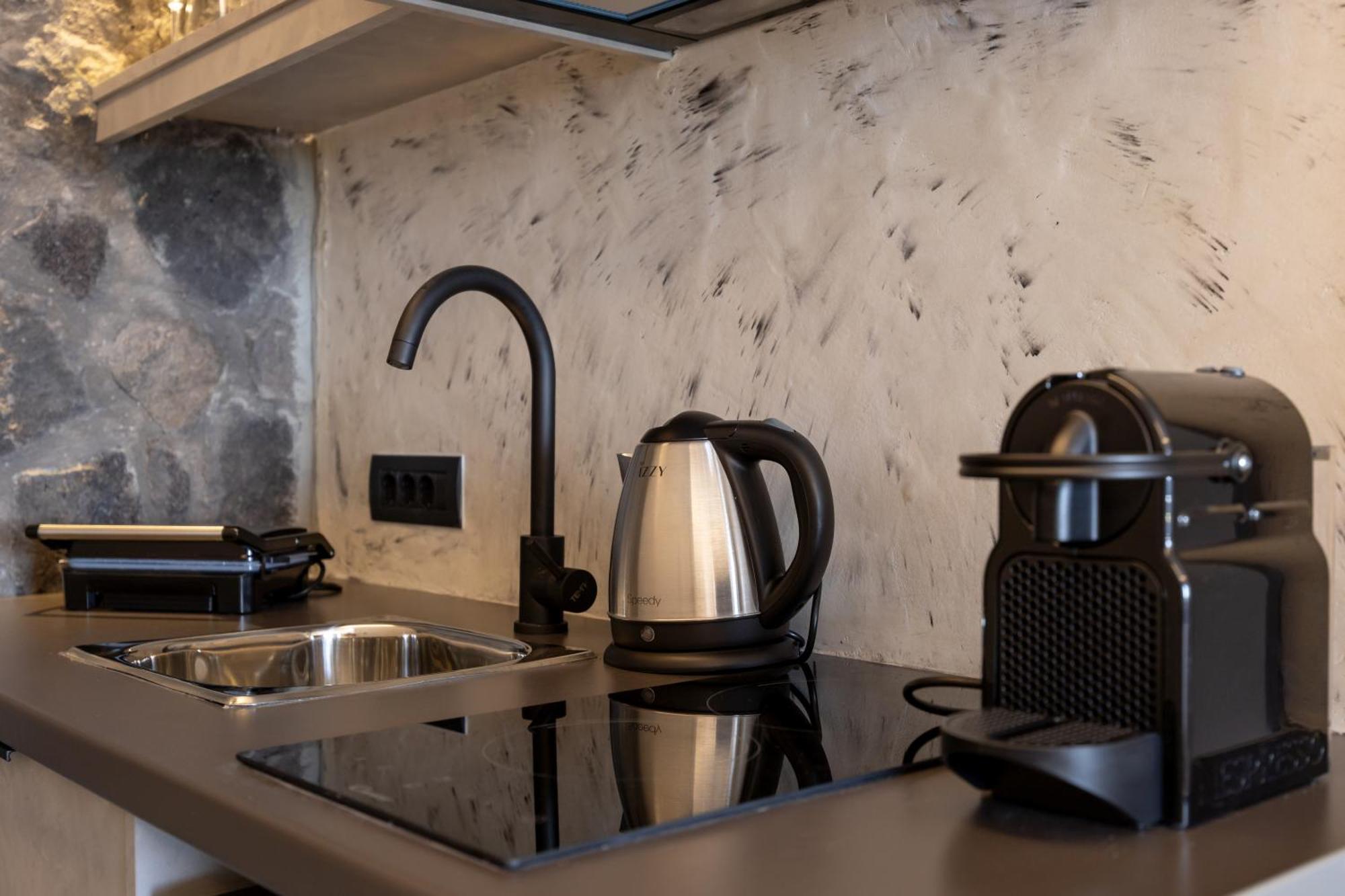 Nastram Suites Oia ภายนอก รูปภาพ
