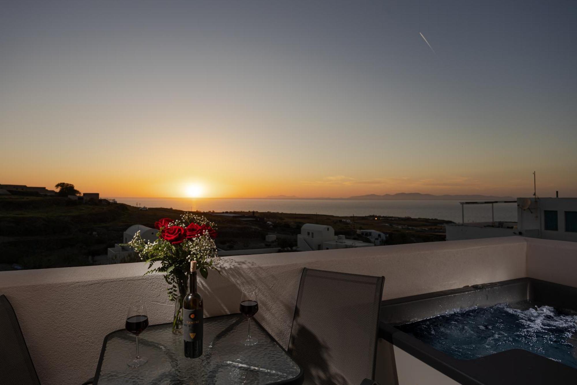 Nastram Suites Oia ภายนอก รูปภาพ